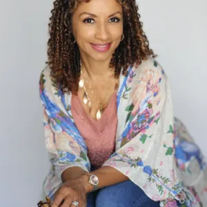 Tracy Taris