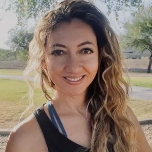 Dr. marlena Gonzales-gabaldon