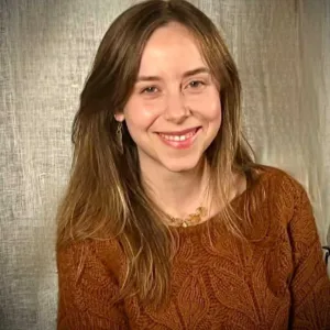 Eve Mugar