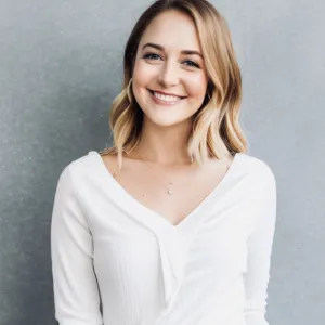 Kristina Gowin-lora