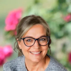 Lezlee Hays, LPC, Masters in Mental Health Counseling, Licensed Professional Clinical Counselor in Phoenix, AZ 