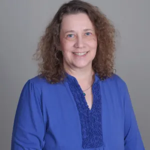 Lynn Andrews