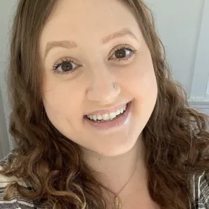 Emily Glickman, MA, LMFT, ATR, Licensed Marriage & Family Therapist in Oak Park, CA 