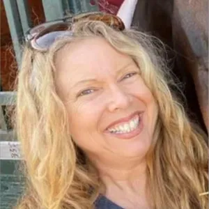 Jeanine Davis, LMHCA, Licensed Clinical Mental Health Counselor Associate  in Washington 
