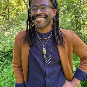 StEnnah Akudihor, LSWAIC, Licensed Clinical Mental Health Counselor Associate in PORT ORCHARD, WA 