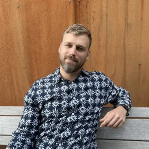Erik Kahn, M.A. Somatic Psychology at CIIS, Associate Marriage & Family Therapist in Oakland, CA 