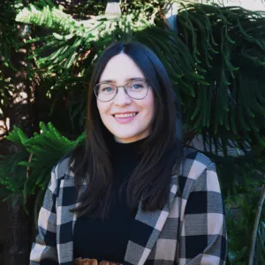 Janelle DolRayne, M.F.A, M.A., Associate Marriage & Family Therapist in Los Angeles, CA 