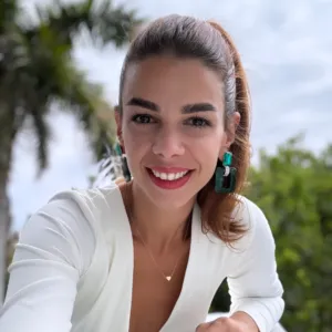 Lucia Fernandez, LMHC, Licensed Mental Health Counselor in Miami Beach, FL 