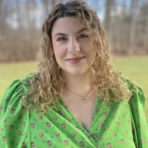 Arianna Mora, LCSW, Licensed Clinical Social Worker  in Connecticut 