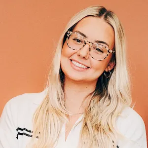 Izabella Bebenek, LPC, Licensed Professional Counselor in Chicago, IL 60605