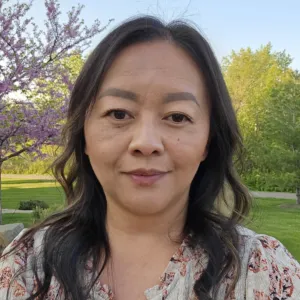 Tia Vang
