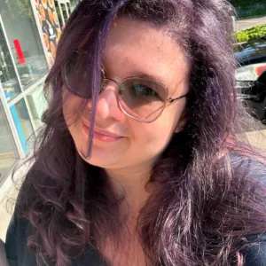 Stephanie Cuevas, LICWS, Clinical Social Worker   in Washington 