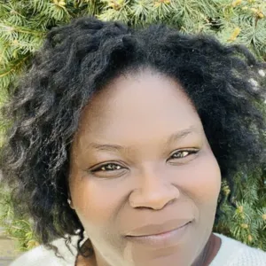 Sadé Graves