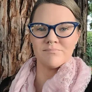 Danielle Wood, LCSW120759, Licensed Clinical Social Worker  in California 