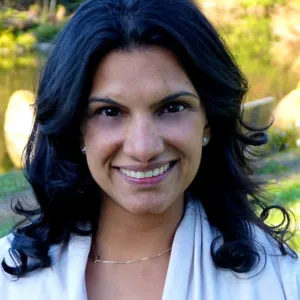 Minal Nebhnani, Licensed in CA and TX, Licensed Professional Clinical Counselor  in Texas 