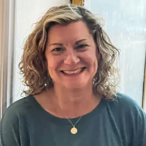 Laura Ellison-hutchinson