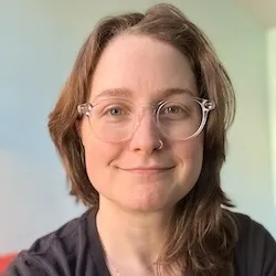 Kelly Reed, LMHC, RDT, Licensed Clinical Mental Health Counselor in Boston, MA 