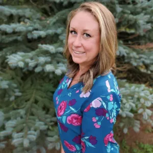 Laura Curtis