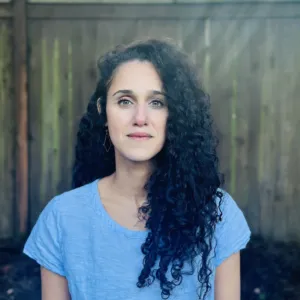 Mirella Warren