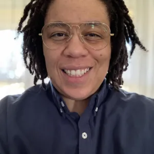 Dr. l.a. Mccrae