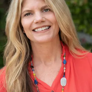 Sarah Rezak