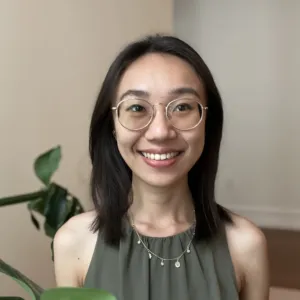 Ivy chenghui Li