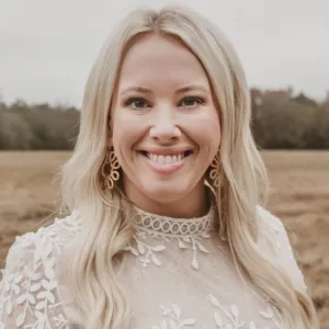 Eva nicole Dye