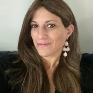 Rebecca Aloni