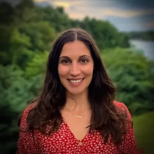 Louise Strano-Cashin, LMHC and LPC, Licensed Professional Counselor  in Tennessee 