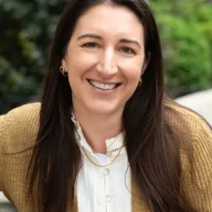 Jen Vallieres