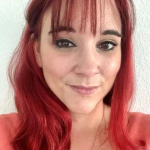 Julie Tollu-roussel