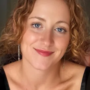 Madelynne McCauley, LCSW, Licensed Clinical Social Worker  in New York 