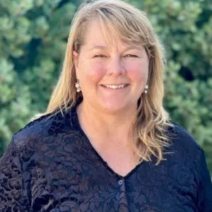 Jennifer Nordstrand