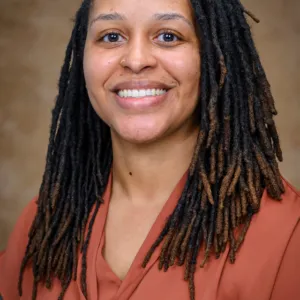 Dr. ashley Thomas