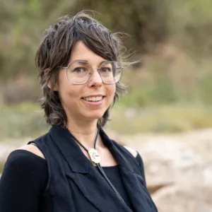 Lori Finkel