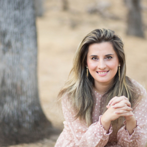 Madalina Coman, LMFT #149427, Licensed Marriage & Family Therapist in , California 
