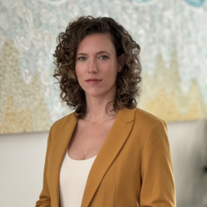 Kara Hirner, LCSW, RYT-200, Clinical Social Worker   in Ilinois 