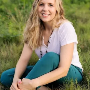 Cara Gruhala, Ed.S, LPC, NCC, PMH-C, Licensed Professional Counselor in Lee's Summit, MO 