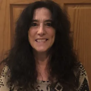 Lisa Defeis