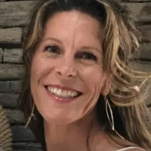 Steffi Devine
