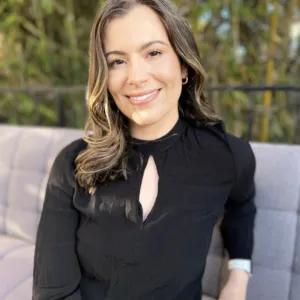 Elise Hernandez