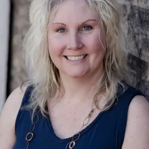 Amy Fujino, LCPC, Licensed Professional Clinical Counselor in Crystal Lake, IL 60014