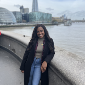 Shartazia Warren