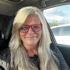 Saundra Burleson, LCMHC, Licensed Clinical Mental Health Counselor in ,  