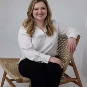 Makayla Allen, #153921, Licensed Marriage & Family Therapist in Irvine, CA 92612