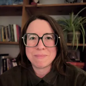 Carolyn Mraz