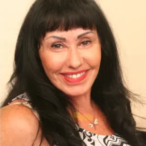 Lori Feingold