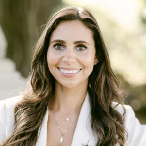 Anna Magliozzi, LICSW, LCSW, Clinical Social Worker  in ,  