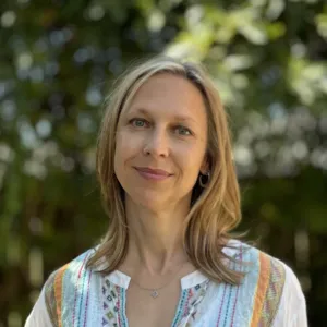 Holly c. Adams