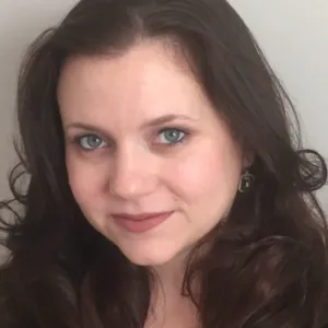 Candice Lewis, MS, LPC, Licensed Professional Counselor in Dunmore, PA 18512